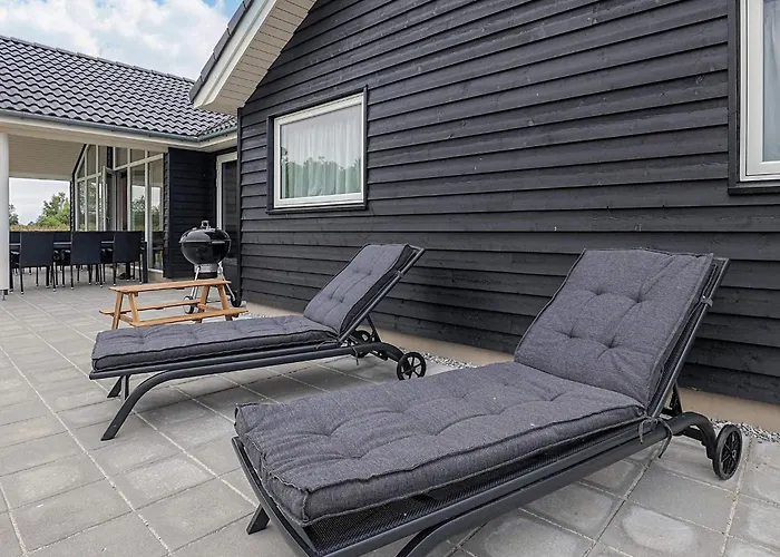 5 Star In Idestrup * Bøtø By